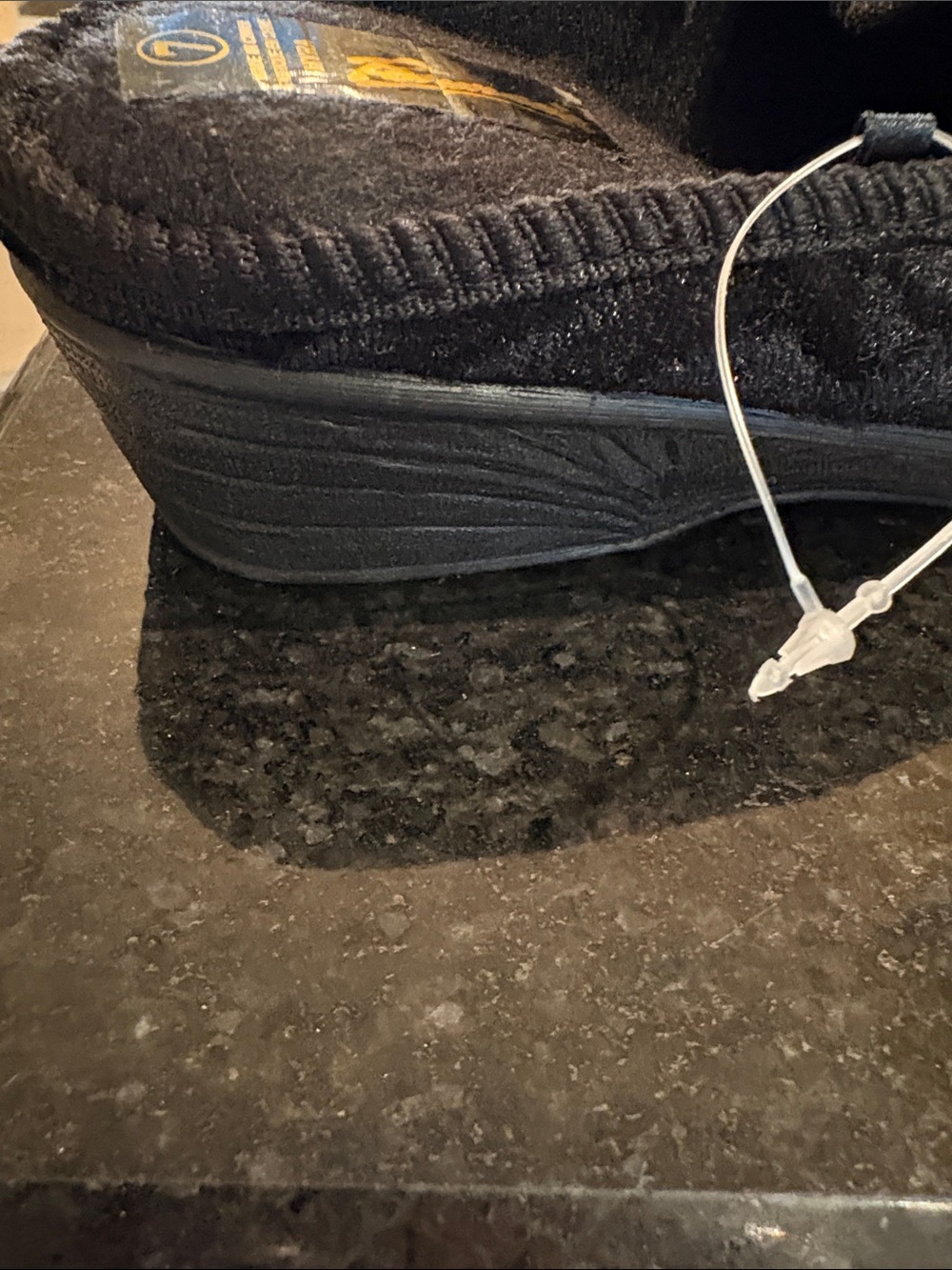 Ladies slippers - Picture 7 of 7